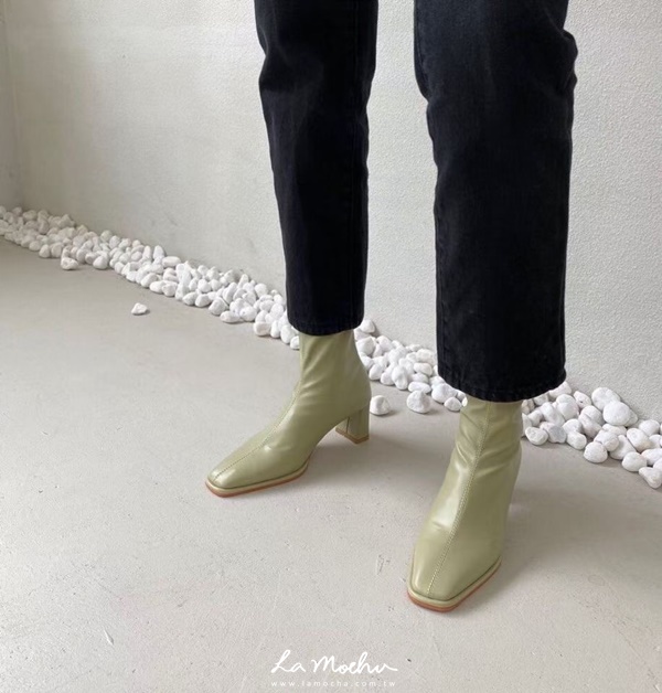 軟布皮革中筒靴(偏小半號)